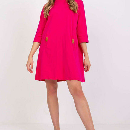 Versatile Cotton Blend Daydress - Trendy 3/4 Sleeves, Relaxed Fit with Functional Pockets
