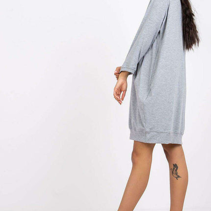 Effortless Elegance Cotton Daydress with Practical Pockets