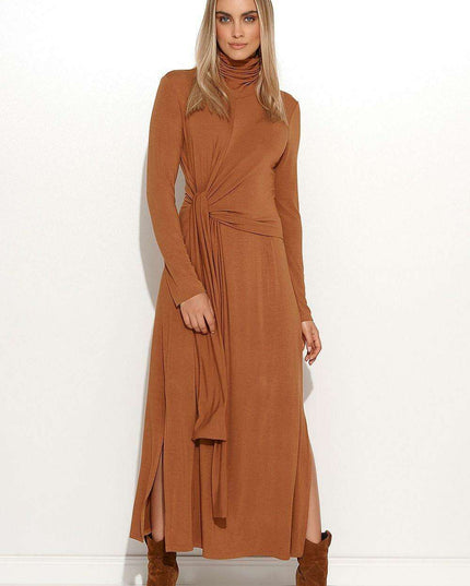Chic Turtleneck Maxi Dress with Elegant Detailing