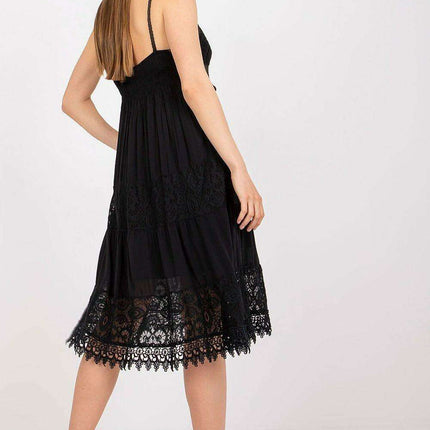 Bella Lace Elegance Summer Dress