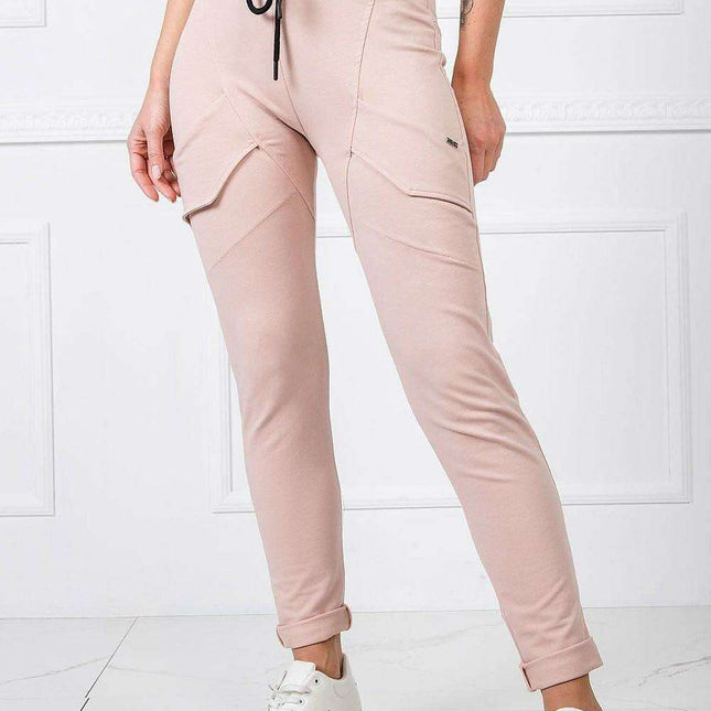 Chic and Comfortable High-Waisted Lounge Pants - The Essential Wardrobe Staple