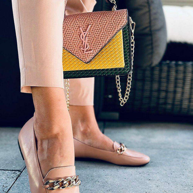 Chic Chain Detail Moccasins Model 166521