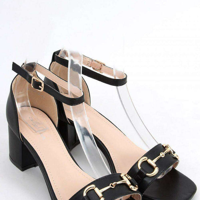 Chic Comfort Heel Sandals Model 166546