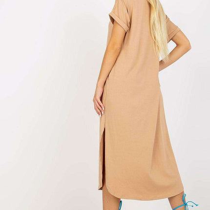 Chic Everyday Dress with Functional Side Pockets