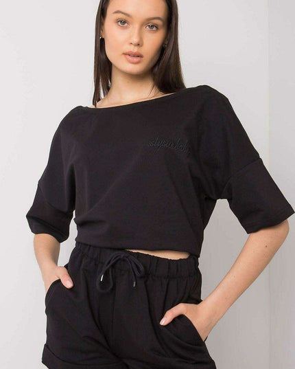 Chic Summer Cotton Outfit with Relaxed Blouse and Matching Shorts