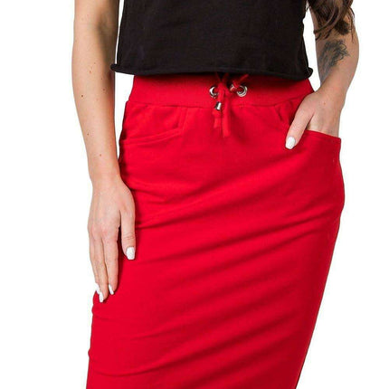Stylish Cotton Sweatshirt Skirt with Functional Pockets