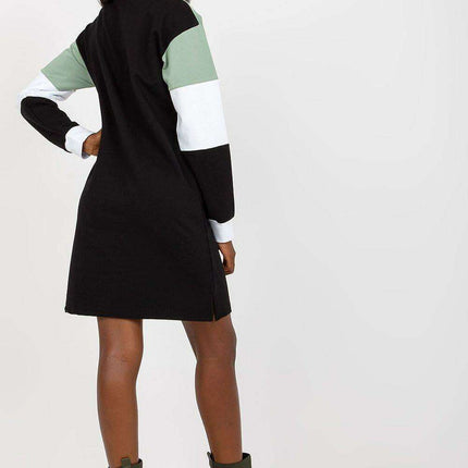 Chic Parisian Heart Neck Long Sleeve Day Dress Elegant