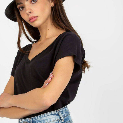 Chic Heart-Shaped Neck Everyday Tee