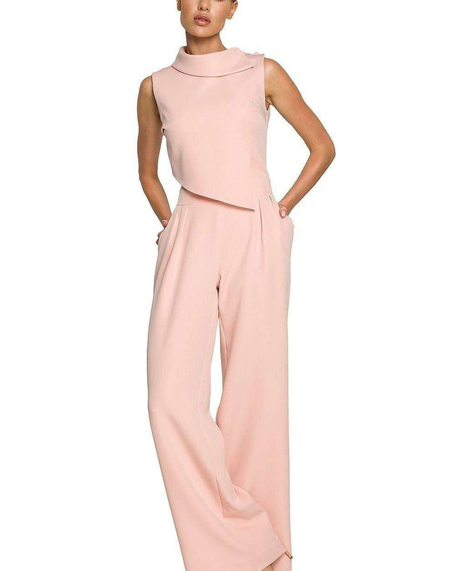 Chic Wide-Leg Jumpsuit with Stylish Roll-Up Collar and Unique Accents