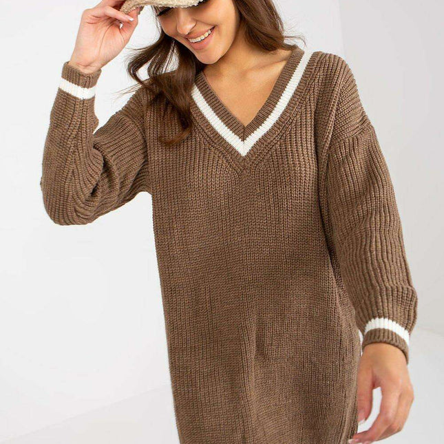 Elegant Knit Daydress With Heart Neckline For Women