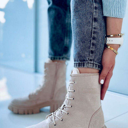 Stylish Women's Lace-Up Boots - Model 171122