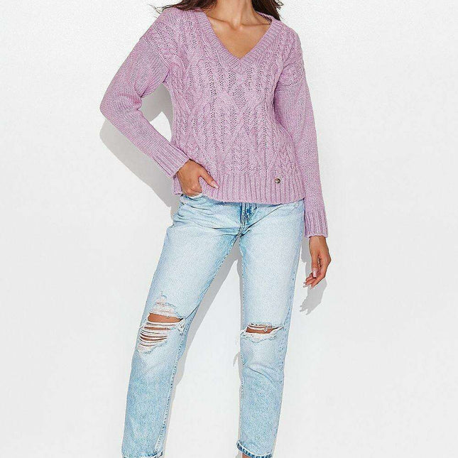 Chic Heartline Knit Sweater
