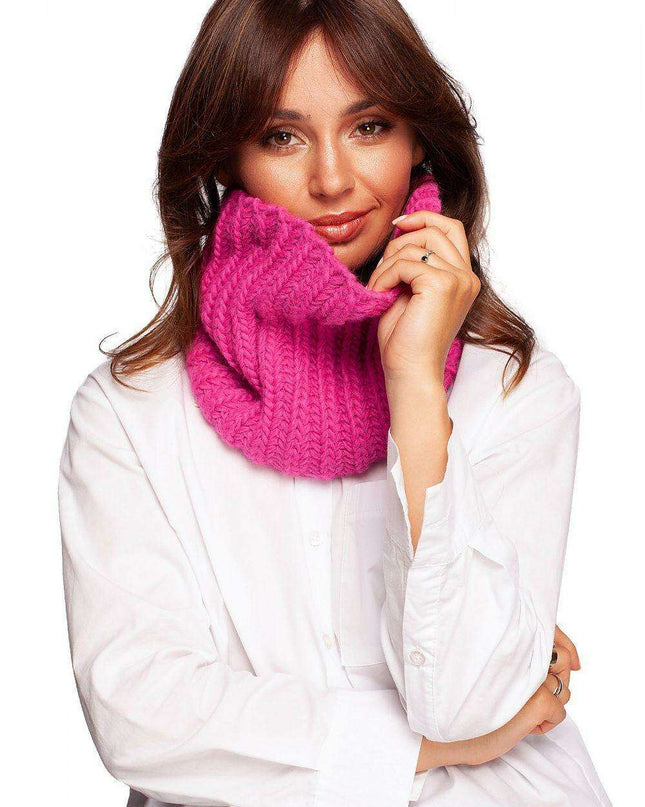 Chic Knit Infinity Scarf for Stylish Winter Warmth