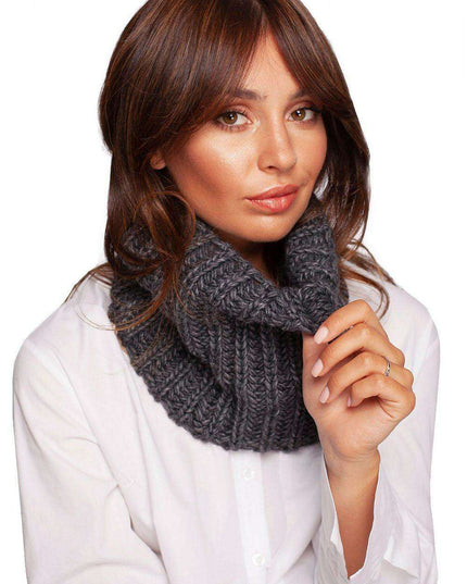 Chic Knit Infinity Scarf for Stylish Winter Warmth
