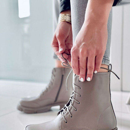 Lace-Up Women's Boots - Model 171607
