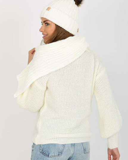 Parisian Chic Winter Hat and Scarf Set for Women Luxe