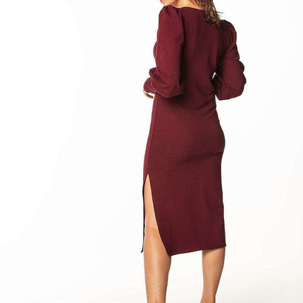 Chic Boat Neck Knit Midi Dress