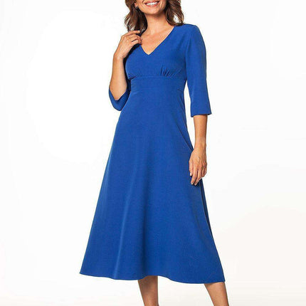 Elegant Maxi Dress with 3/4 Sleeves and Zipper Fastening