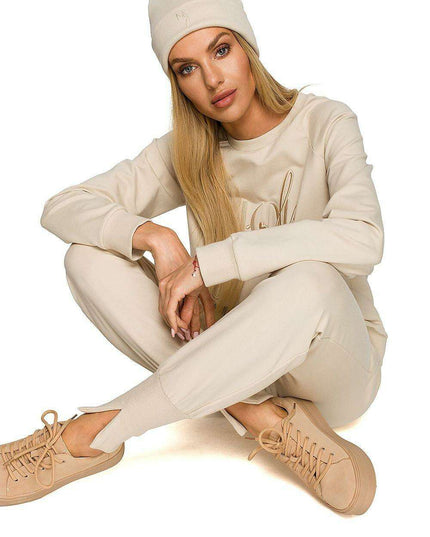 Autumn Chic Embroidered Knit Beanie