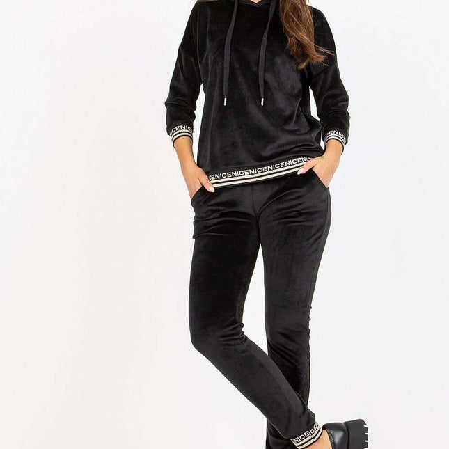 Luxurious Velour Hooded Lounge Set with Fashionable Detailing