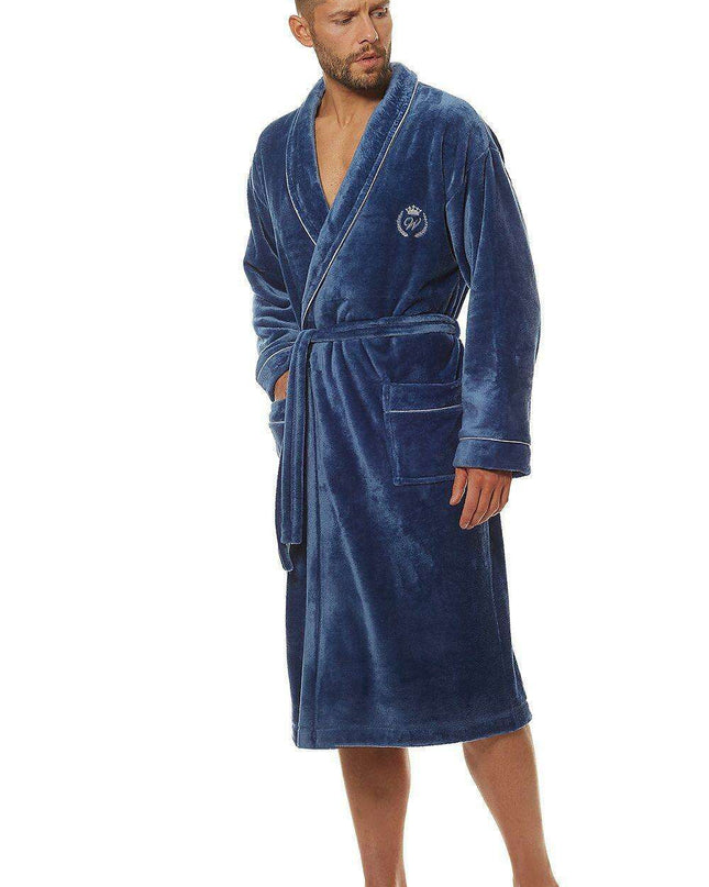 Chic Men's Knit Bathrobe with Stylish Chest Detail and Practical Pockets