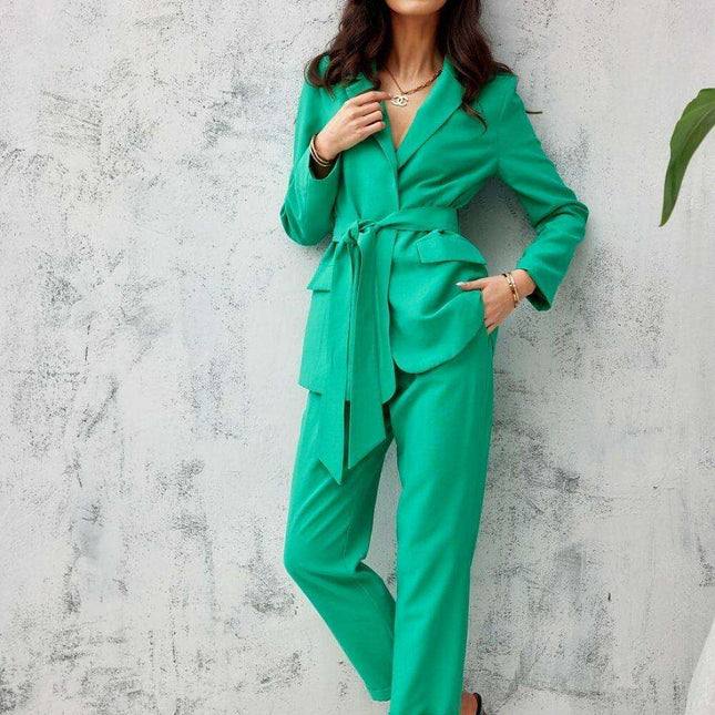 Chic Women's Tailored Blazer with Stylish Shoulder Pads by Roco Fashion