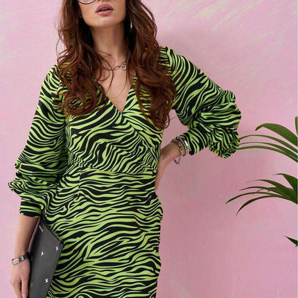 Chic Elegance Mini Dress - Sophisticated Daywear for Unforgettable Events