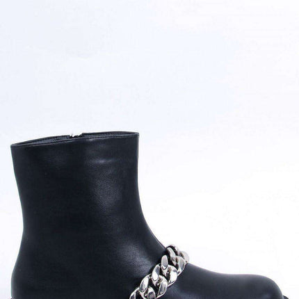 Stylish Women's Eco-Friendly Leather Boots with Metallic Chain - Model 173539