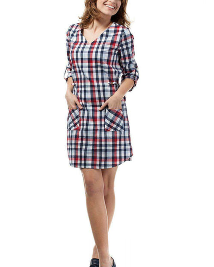 Elegant Plaid Daydress with Heart-Shaped Neckline and Gold Accents for a Stylish Look