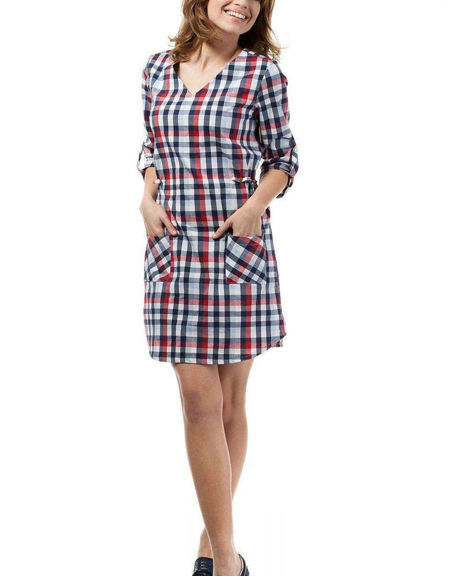 Elegant Plaid Daydress with Heart-Shaped Neckline and Gold Accents for a Stylish Look