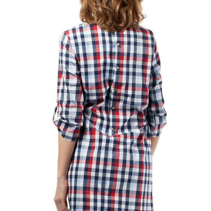 Elegant Plaid Daydress with Heart-Shaped Neckline and Gold Accents for a Stylish Look