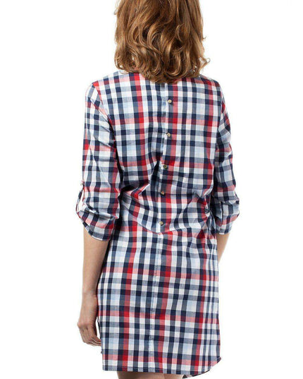 Elegant Plaid Daydress with Heart-Shaped Neckline and Gold Accents for a Stylish Look