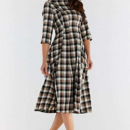 Chic Checkered Midi Daydress