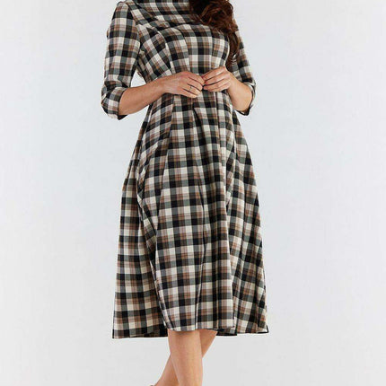 Chic Checkered Midi Daydress