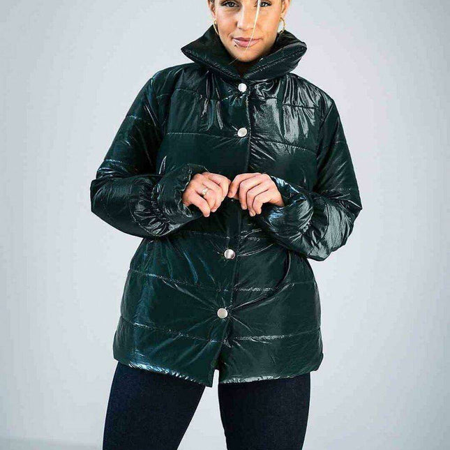 Sleek High-Collar Quilted Jacket with Fashionable Elastic Accents