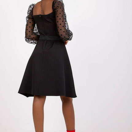 Sophisticated Lakerta Belted Dress with 3/4 Sleeves for Evening Elegance