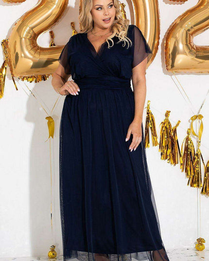 Chic Plus Size Manuela Maxi Dress for Curvy Beauties