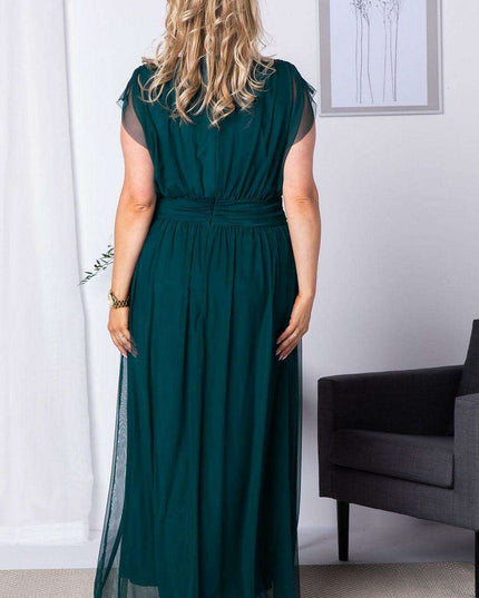 Chic Plus Size Manuela Maxi Dress for Curvy Beauties
