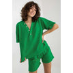 green / one-size-fits-all