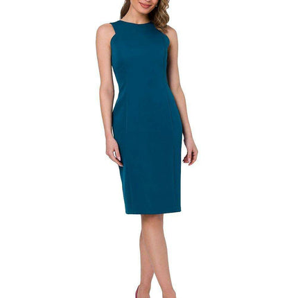 Sleek Geometric Stitched Sleeveless Pencil Dress with Concealed Zip