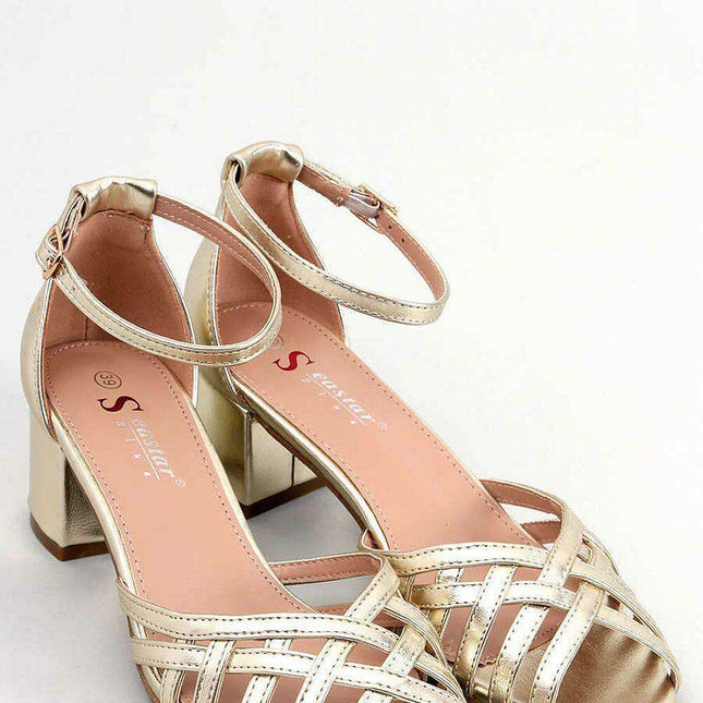 Chic Comfort Heel Sandals Style 177337