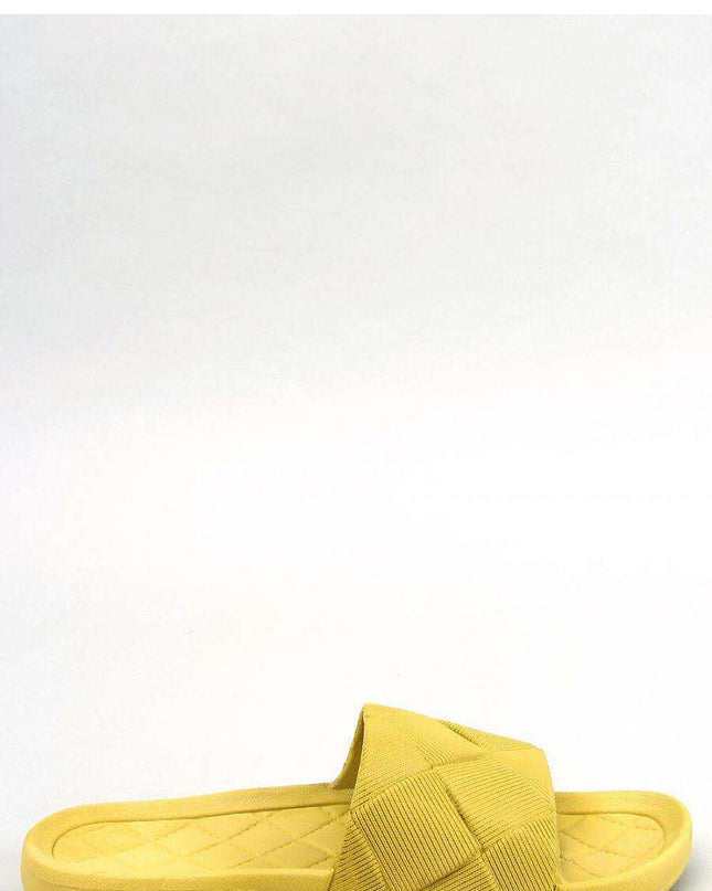 Quilted Elegance Women's Flip-flops Model 177349