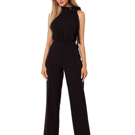 Chic Halter Neck Jumpsuit with Stylish Tie Detail