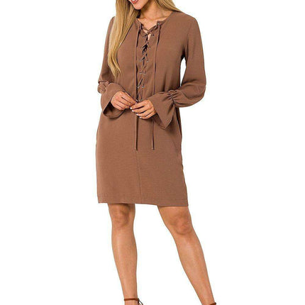 Chic Ruffle Sleeve Daydress with Unique Motif