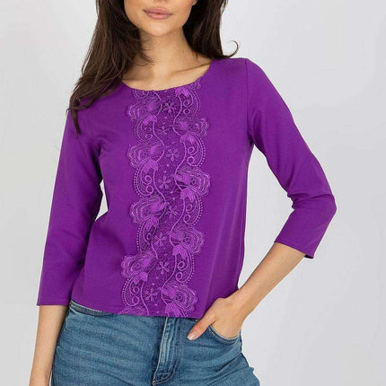 Chic Lace-Embellished Top with 3/4 Sleeves