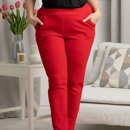 Elegant Plus Size Chic: Karko Curvy Trousers