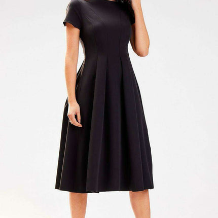 Sculpted Elegance Boat Neck Midi Dress - Chic Daytime Essential