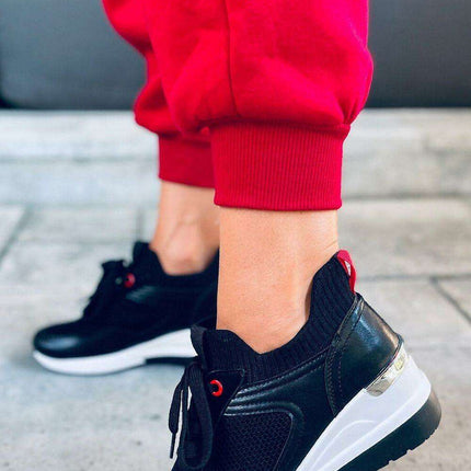 Women's Stylish Lace-Up Athletic Sneakers Model 179169 - Comfort Meets Fashion for Active Living