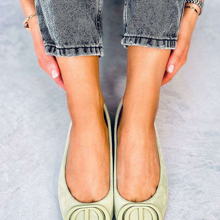 Chic Elegance Ballet Flats Model 179323 for Contemporary Women