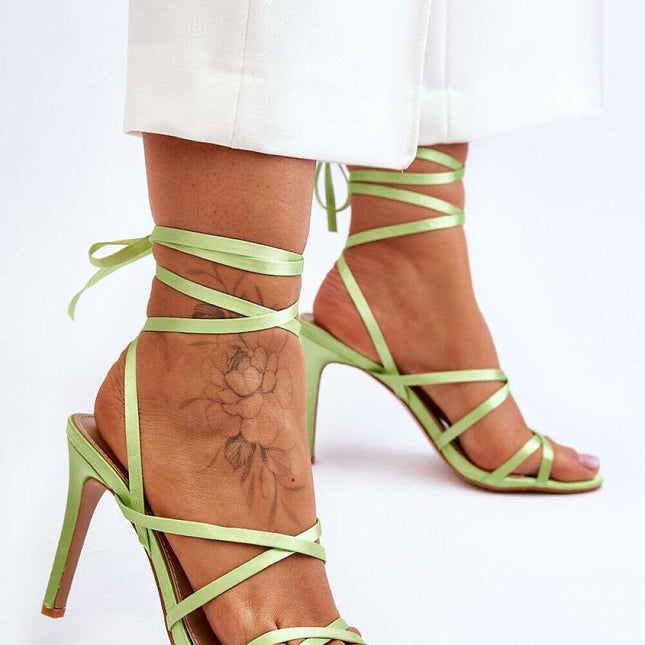 Chic Strappy Heeled Sandals - Model 179632